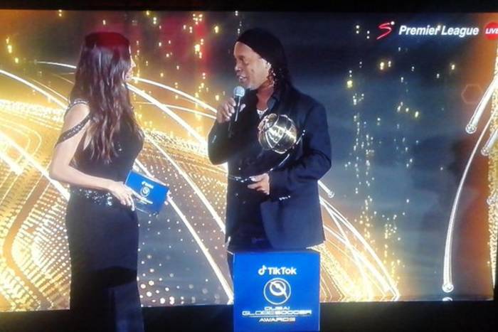 Wielkie wyróżnienie dla Ronaldinho! Brazylijczyk uhonorowany za całokształt kariery