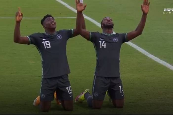 Nigeria wygrała w hicie PNA! Falstart Egiptu i Salaha [WIDEO]