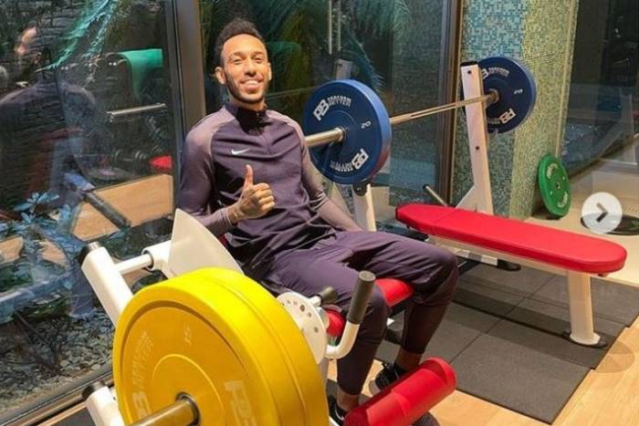 Aubameyang już po badaniach. Piłkarz Arsenalu przekazał najnowsze wieści na temat swojego stanu zdrowia Aubameyang już po badaniach. Piłkarz Arsenalu przekazał najnowsze wieści na temat swojego stanu zdrowia