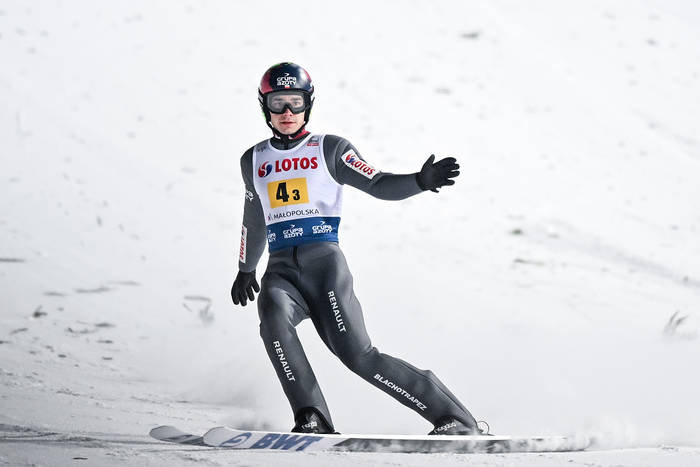 Jakub Wolny ratuje honor polskich skoczków. Ledwo wszedł do drugiej serii w Titisee-Neustadt