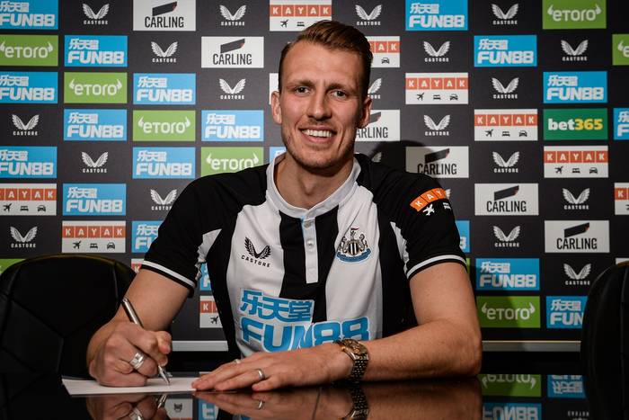 Newcastle United się wzmacnia. “Sroki” pozyskały zawodnika Brighton 