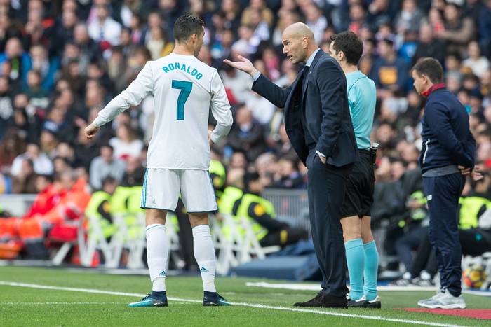Media: Zinedine Zidane chce znów pracować z Cristiano Ronaldo. Możliwe wielkie spotkanie po latach