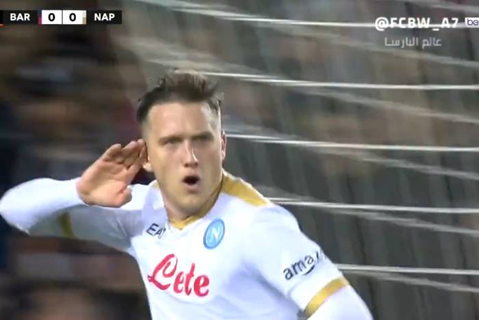 Piotr Zieliński z golem przeciwko FC Barcelonie! Polak otworzył wynik na Camp Nou [WIDEO]