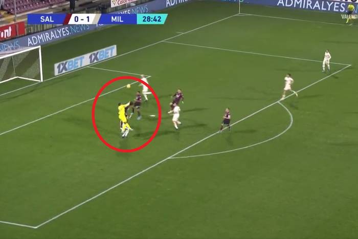 AC Milan potknął się z Salernitaną! Fatalny błąd Maignana [WIDEO]