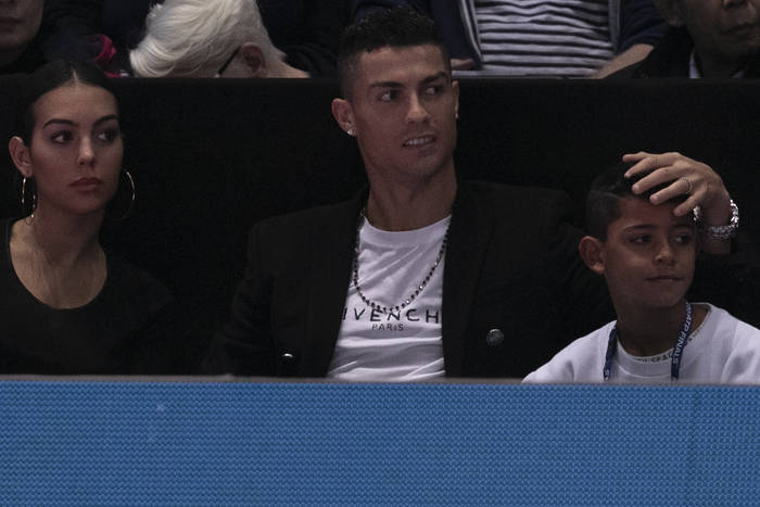 Partnerka Cristiano Ronaldo uderzyła w trenera Portugalii. Zdecydowane słowa po klęsce na MŚ. "Wybrał źle"