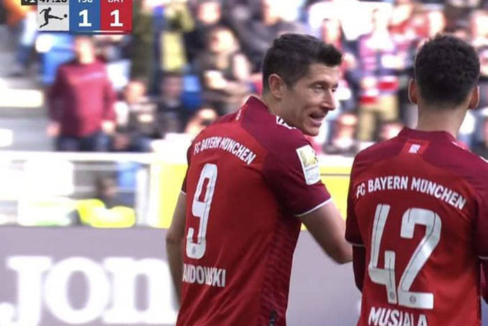 Robert Lewandowski z kolejnym golem! Bayern znów zgubił punkty w Bundeslidze [WIDEO]