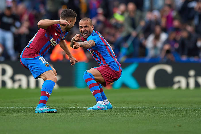 Dani Alves ocenił młodzież FC Barcelony. Wskazał największe zaskoczenie. "Szaleństwo na punkcie rywalizacji"