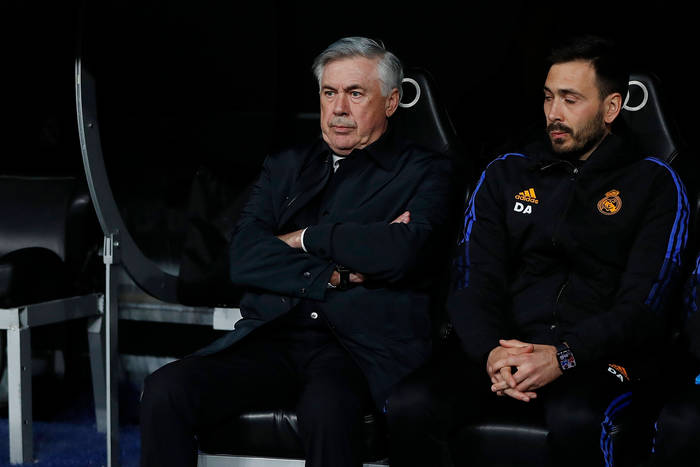 Ancelotti podsumował sędziego meczu Realu. "Jeszcze czerwona kartka dla Camavingi i plan byłby zrealizowany!"