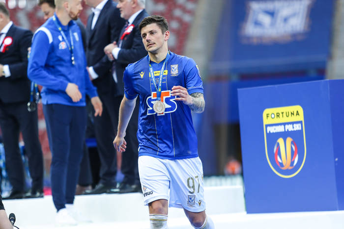 Dawid Kownacki o braku kibiców na trybunach. "Tego nie będę komentował. To drugorzędna sprawa" Dawid Kownacki o braku kibiców na trybunach. "Tego nie będę komentował. To drugorzędna sprawa"