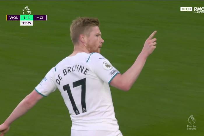Kosmiczny mecz De Bruyne! Pomocnik Manchesteru City w pojedynkę rozniósł Wolves. Sześć goli w Anglii! [WIDEO]