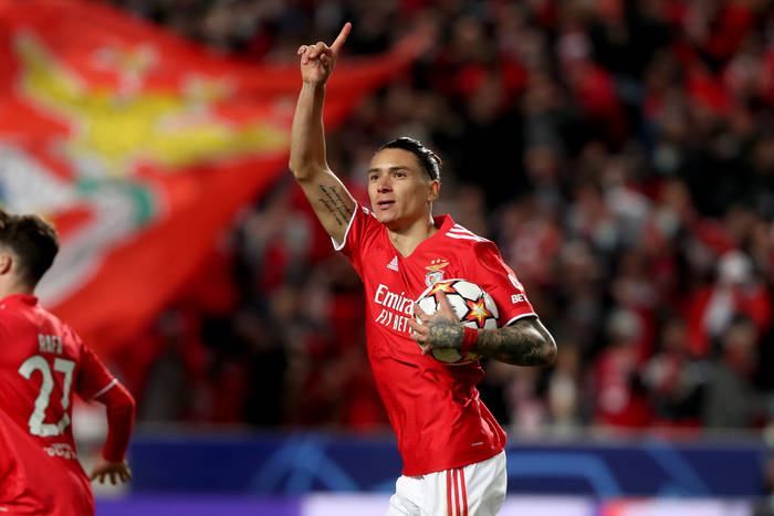 Liverpool sfinalizował wielki transfer! Benfica potwierdziła transakcję, która może przejść do historii