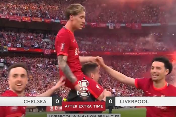 Liverpool zdobywcą Pucharu Anglii! "The Reds" rozstrzygnęli mecz w dramatycznych okolicznościach 
