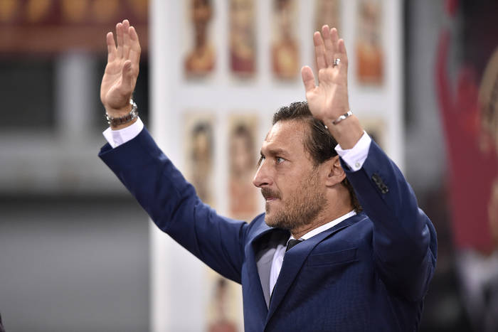 Paulo Dybala w AS Romie? Francesco Totti spróbuje przekonać Argentyńczyka 