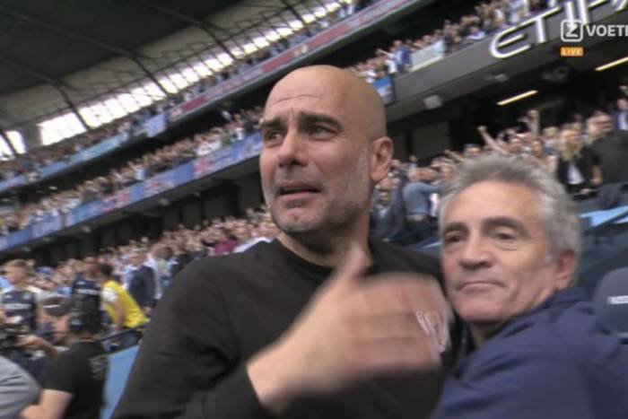 Pep Guardiola rozpłakał się po mistrzostwie Manchesteru City. Wzruszające sceny na Etihad [WIDEO]