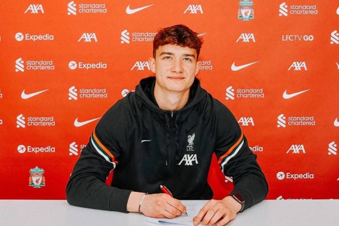 Polski bramkarz podpisał nowy kontrakt z Liverpoolem. Jest oficjalny komunikat