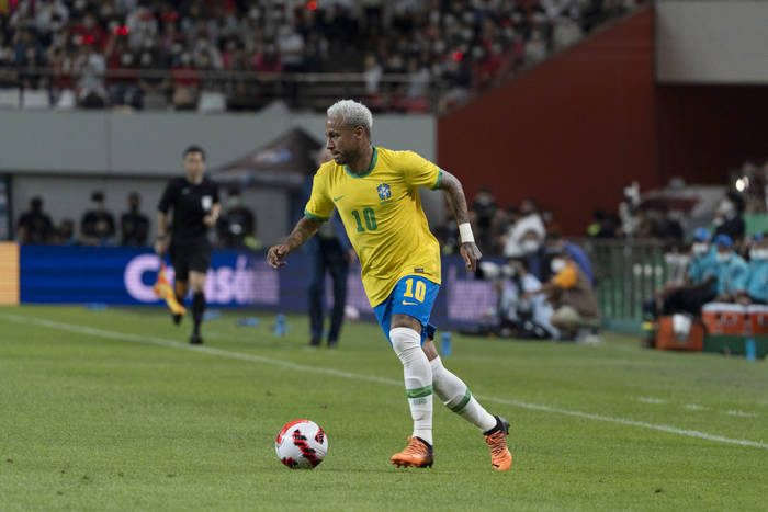 Nowe informacje na temat przyszłości Neymara. Otoczenie piłkarza PSG wyjaśniło medialne doniesienia