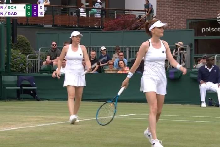 Agnieszka Radwańska wróciła na Wimbledon! Zwycięstwo polskiej tenisistki w turnieju legend [WIDEO]