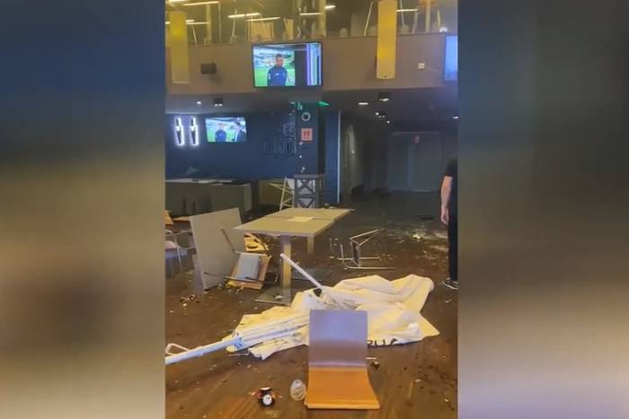 Chuligani zdemolowali pub na stadionie Lechii Gdańsk. Lokal jest w opłakanym stanie [WIDEO]