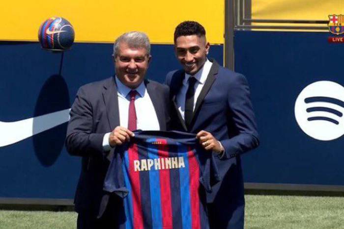 Głośny transfer FC Barcelony oficjalnie potwierdzony! "Spełniły się marzenia moje oraz mojej rodziny" Głośny transfer FC Barcelony oficjalnie potwierdzony! "Spełniły się marzenia moje oraz mojej rodziny"