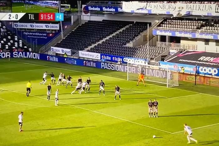 Piękny gol polskiego obrońcy w Rosenborgu Trondheim. Trafił w samo okienko z rzutu wolnego [WIDEO]