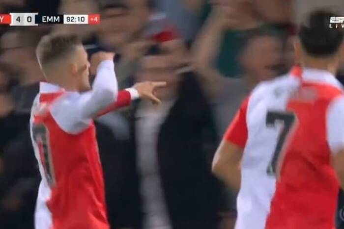 Debiutancki gol Sebastiana Szymańskiego dla Feyenoordu! Polak trafił w lidze holenderskiej [WIDEO]