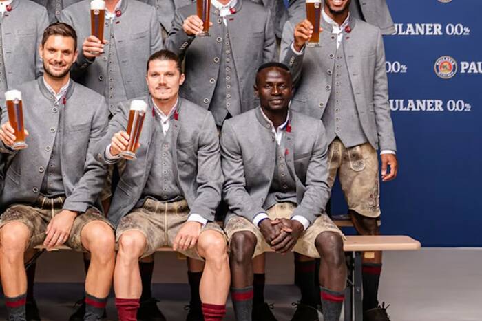Piłkarze Bayernu Monachium odmówili pozowania do zdjęć z kuflem piwa. Ma to związek z religią