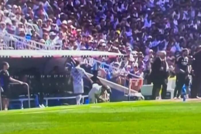 Piłkarz Realu Madryt wpadł w furię po decyzji Ancelottiego! Niecodzienne sceny na Santiago Bernabeu [WIDEO]