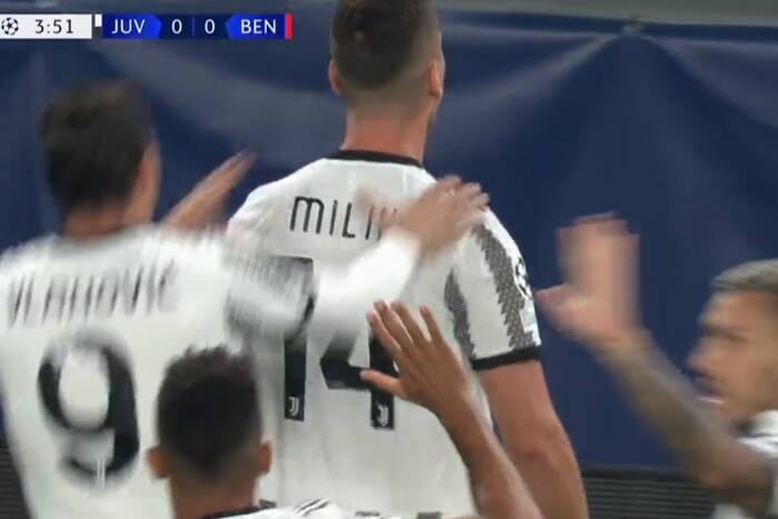 Piękny gol Milika w meczu Juventusu! Polak błysnął na początku starcia w Lidze Mistrzów [WIDEO]