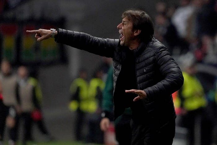 Tottenham zdecydował w sprawie przyszłości Antonio Conte. Włodarze są przekonani