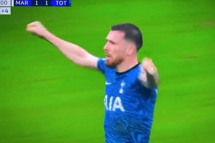 Tottenham urwał się ze stryczka, wielki sukces Eintrachtu. Cztery gole FC Barcelony bez Lewandowskiego [WIDEO]