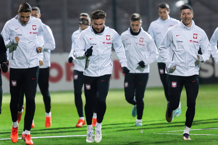 Matty Cash zapytany o zakaz alkoholu na mundialu w Katarze. Szczera odpowiedź reprezentanta Polski