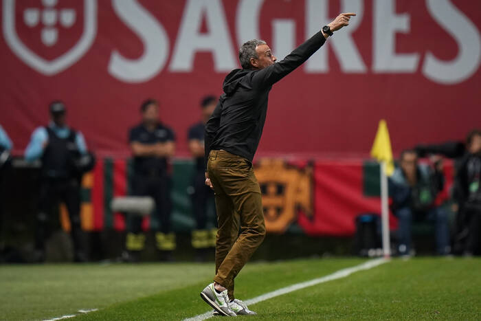 Składy na mecz Hiszpania - Kostaryka. Luis Enrique zaskoczył wyborami