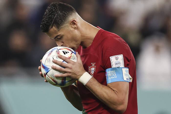 Tak Ronaldo zachował się po meczu ze Szwajcarią. Teraz jest obiektem krytyki. "Nie rozumiem tego"