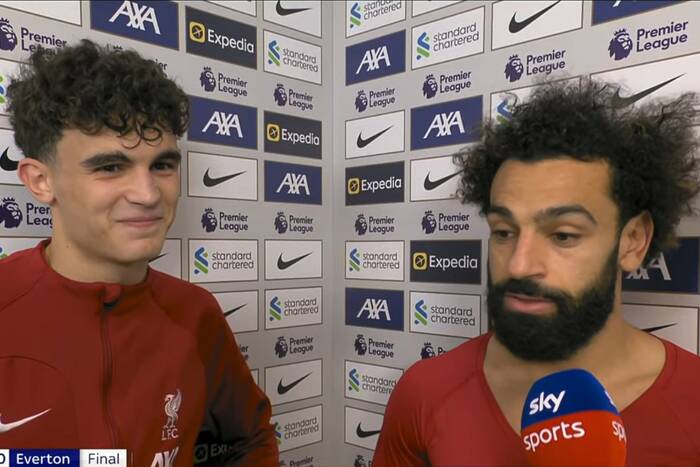"Jest świetny". Mohamed Salah wskazał najlepszego piłkarza Liverpoolu. Wielkie słowa pod adresem nastolatka