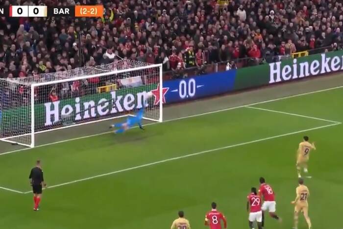 Gol Roberta Lewandowskiego w hicie Ligi Europy! Wielkie szczęście Polaka na Old Trafford! [WIDEO]