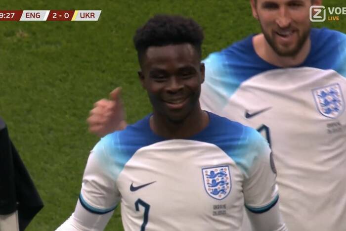 Reprezentacja Anglii pokonała Ukrainę. Piękne sceny przed meczem na Wembley, ładne gole Kane'a i Saki [WIDEO]