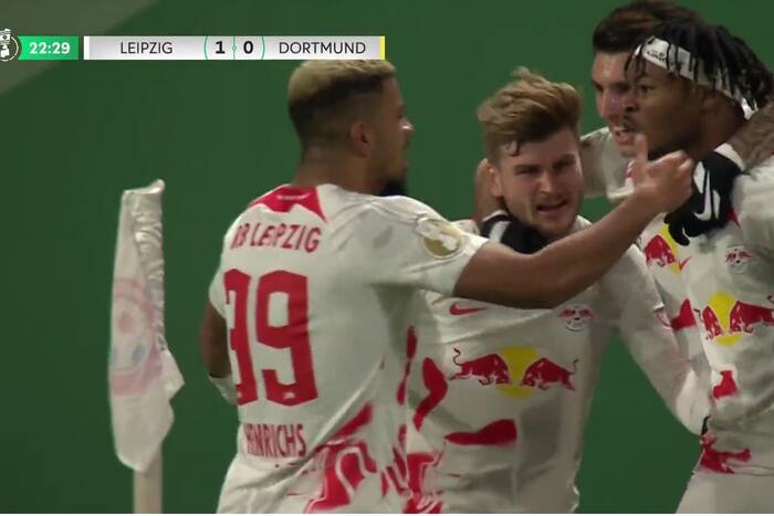 Borussia Dortmund znów przegrała ważny mecz! RB Lipsk ostatnim półfinalistą Pucharu Niemiec [WIDEO]