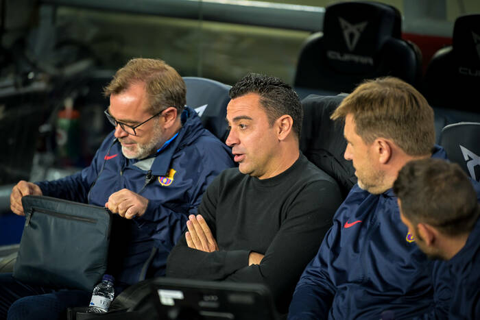 Xavi naciska na wielki transfer. Inny klub odmawia negocjacji z FC Barceloną