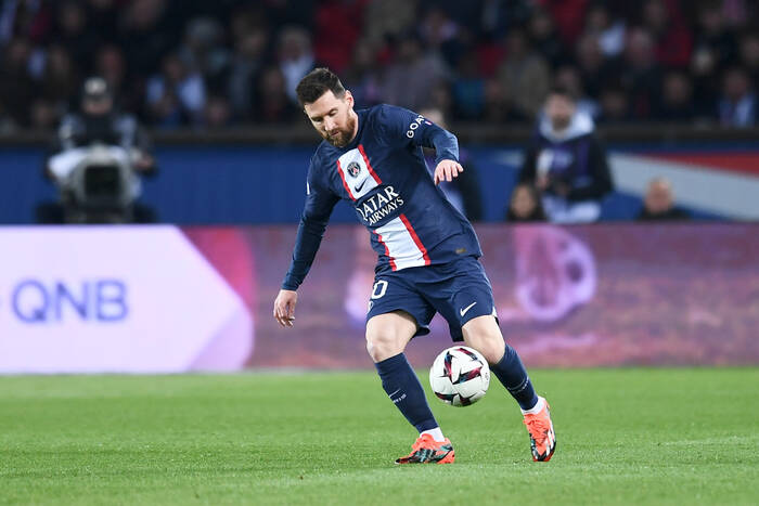 Leo Messi coraz bliżej powrotu do FC Barcelony. Dwa konkretne warunki do spełnienia
