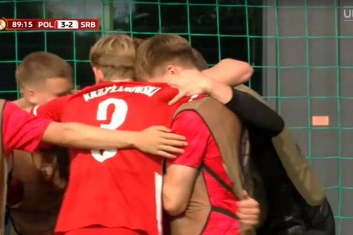 Polska w półfinale mistrzostw Europy do lat 17! Przepiękny gol z rzutu wolnego na wagę awansu [WIDEO]
