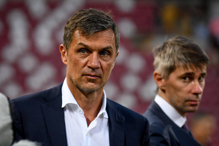 Carlo Ancelotti wstawił się za Paolo Maldinim. Mocne słowa na temat AC Milanu Carlo Ancelotti wstawił się za Paolo Maldinim. Mocne słowa na temat AC Milanu