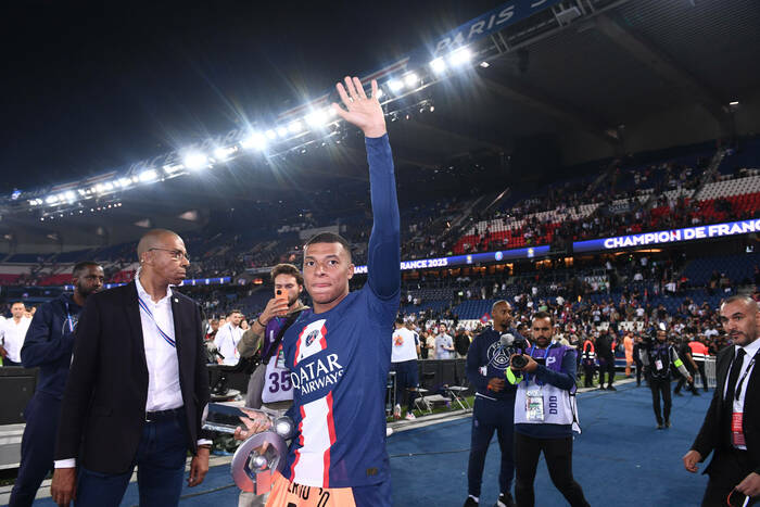 "To kłamstwa". Mocne oświadczenie Kyliana Mbappe, napastnik PSG zareagował na medialne doniesienia