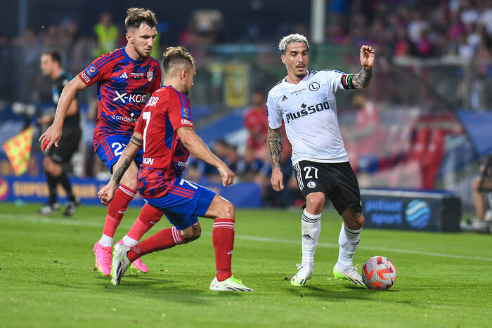 Legia Warszawa wygrała Superpuchar Polski! Kolejne zwycięstwo z Rakowem Częstochowa po serii rzutów karnych Legia Warszawa wygrała Superpuchar Polski! Kolejne zwycięstwo z Rakowem Częstochowa po serii rzutów karnych