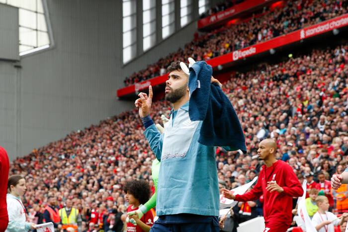 Arsenal sprowadza nowego bramkarza! Poważna konkurencja dla Ramsdale'a. Padło "here we go"