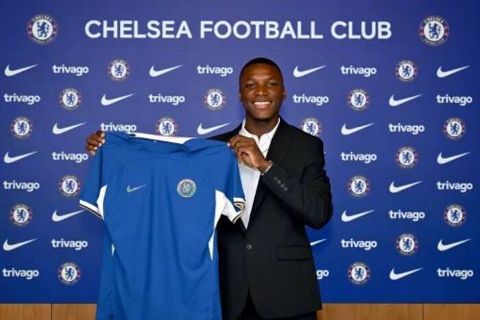 Potwierdzono największy transfer w historii Premier League! Gigantyczna transakcja Chelsea stała się faktem