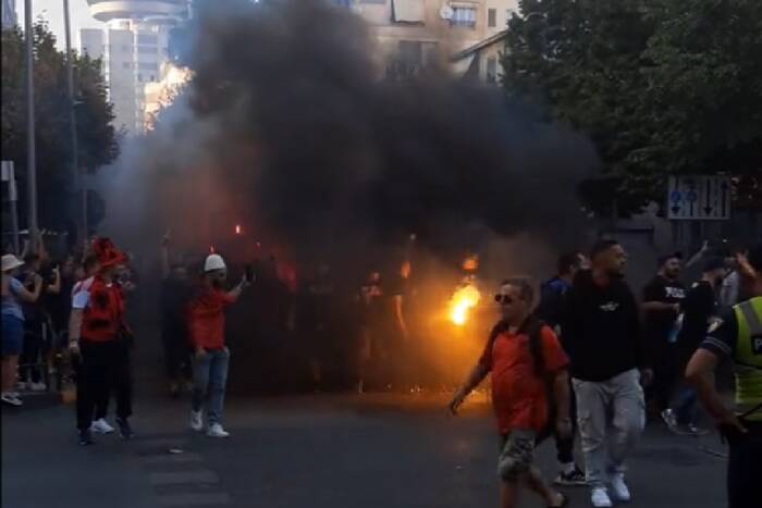 Albańscy fanatycy gotowi na mecz z Polską. Zapowiada się gorąca atmosfera. "Szykujmy się na piekło" [WIDEO]