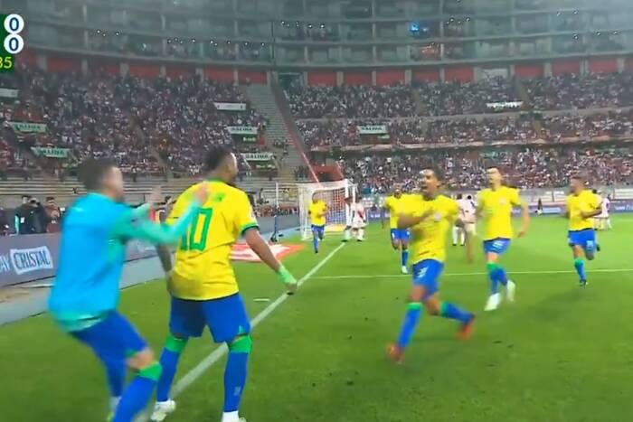 Bramka w 90. minucie uratowała Brazylijczyków. Asysta Neymara dała wygraną "Canarinhos" [WIDEO]