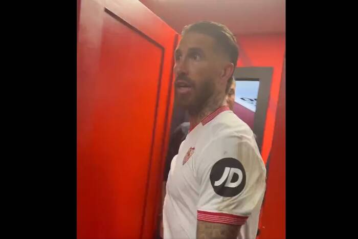 "Mogę w spokoju umrzeć". Sergio Ramos znów zagrał dla Sevilli. Czekał na to 18 lat "Mogę w spokoju umrzeć". Sergio Ramos znów zagrał dla Sevilli. Czekał na to 18 lat