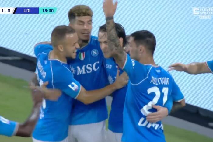 Gol Piotra Zielińskiego w meczu Napoli. Polak otworzył wynik spotkania [WIDEO]