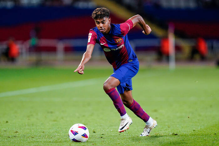 Xavi nawiązał do Leo Messiego, mówiąc o Lamine Yamalu. Ważne słowa trenera FC Barcelony